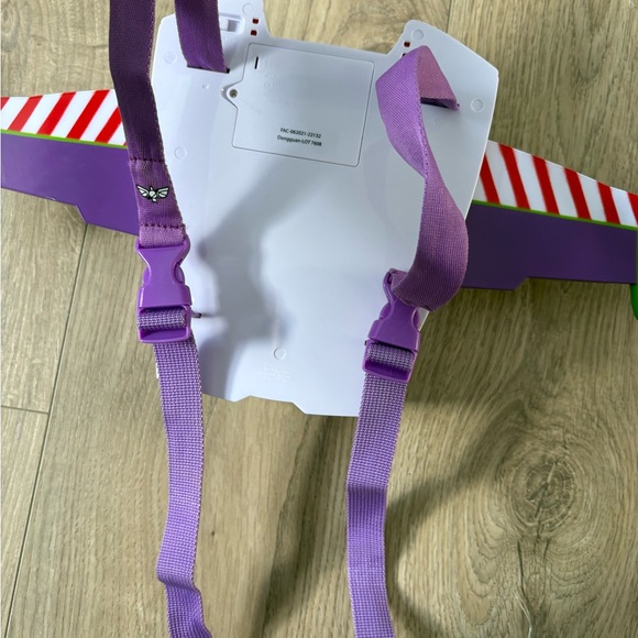 Disney Pixar Buzz Lightyear Jet Pack Backpack / Wings – Toy Story Costume - Picture 2 of 3